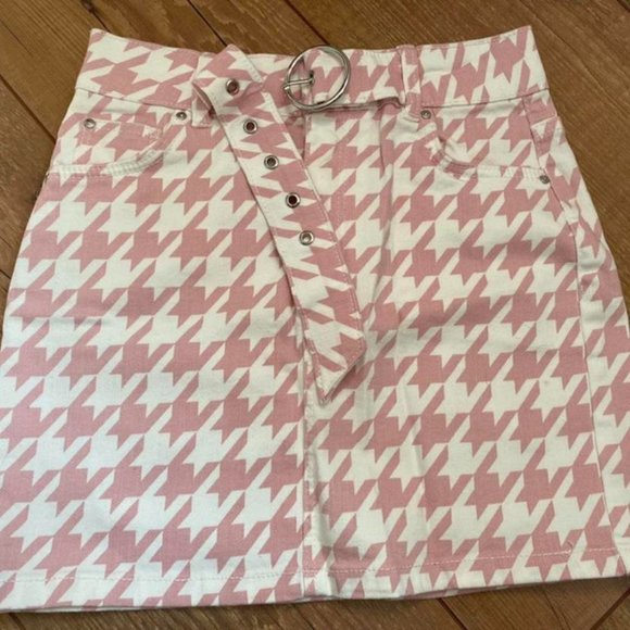 Bershka Other - Bershka Womens Pink and White Skirt